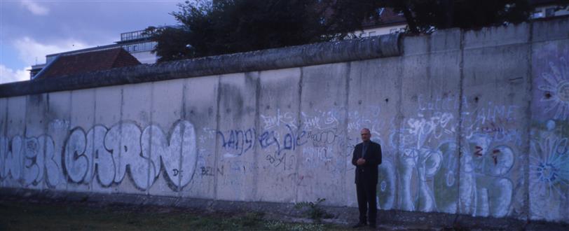 berlin-wall-the-escape-to-freedom Off the Fence